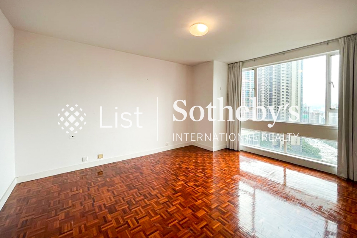 May Tower 梅苑 | Master Bedroom