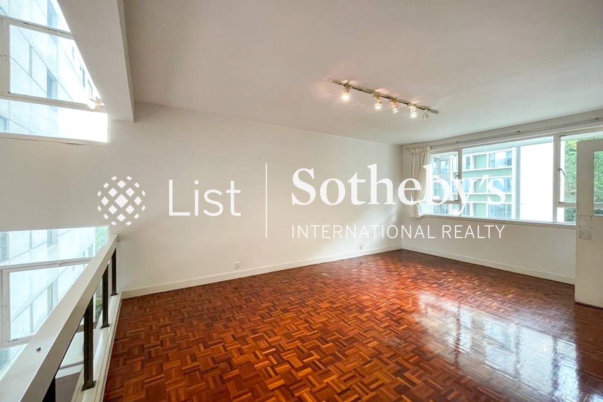 May Tower 梅苑 | Dining Room