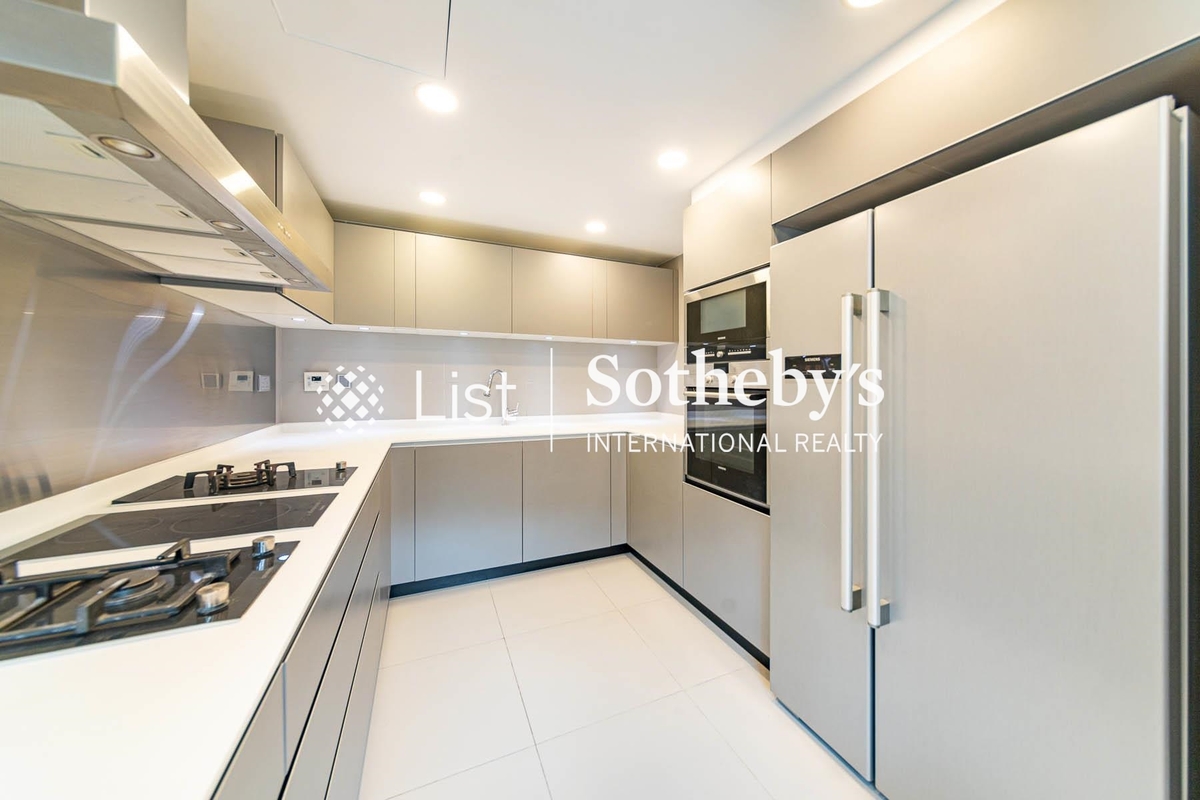 May Tower 梅苑 | Kitchen