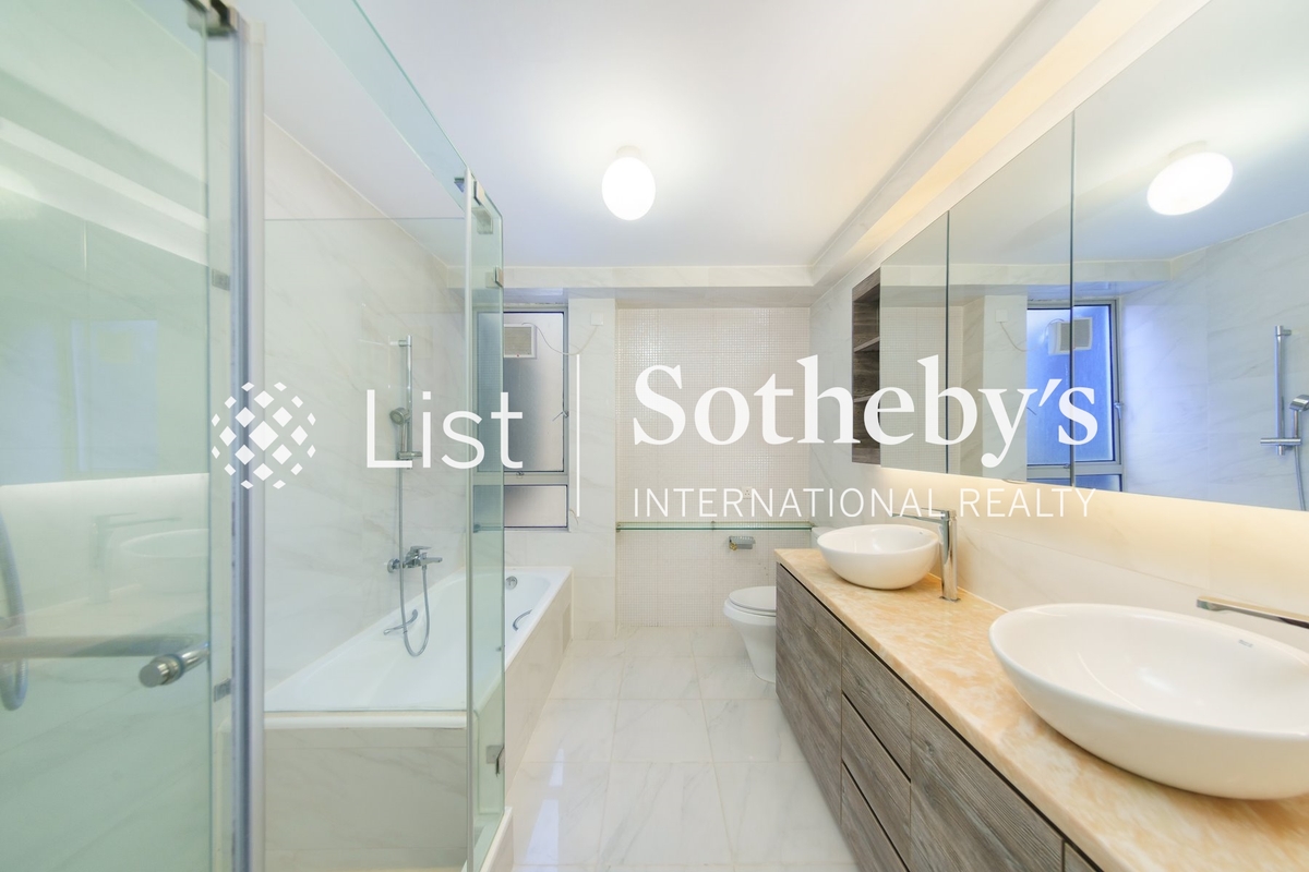 Tregunter 地利根德閣 | Master Bathroom