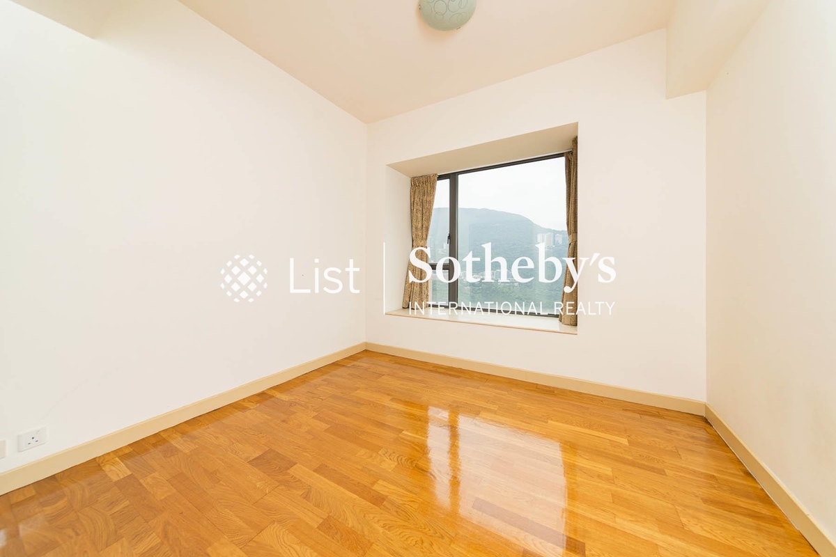 Broadwood Twelve 乐天峰 | Third Bedroom