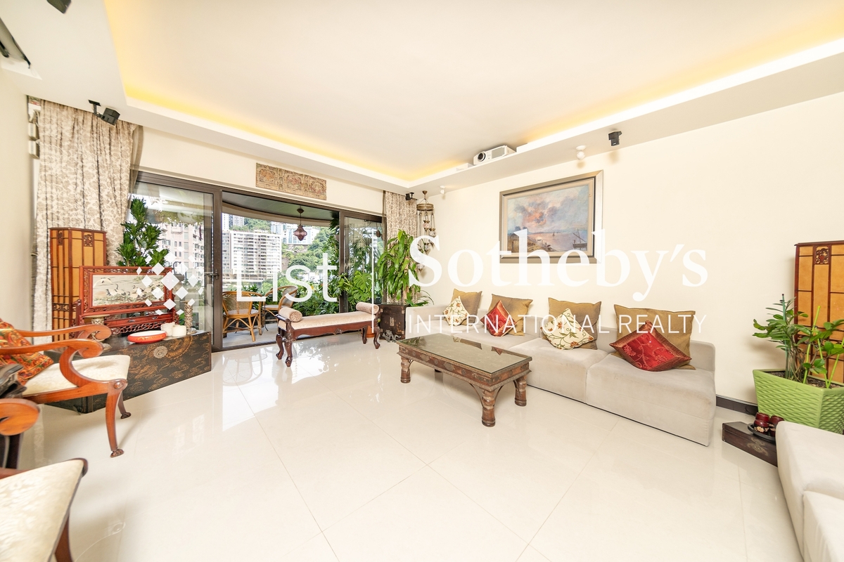 Garden Terrace 花园台 | Living and Dining Room