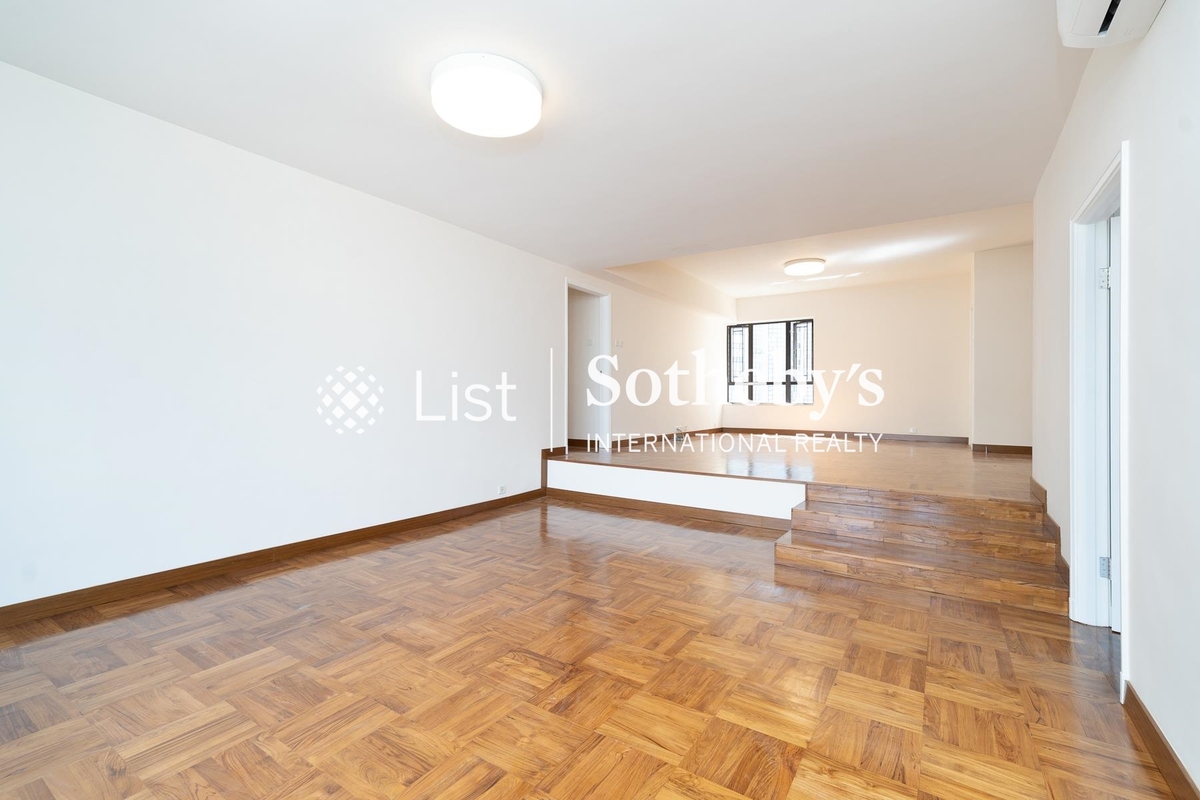 Garden Terrace 花園台 | Living and Dining Room