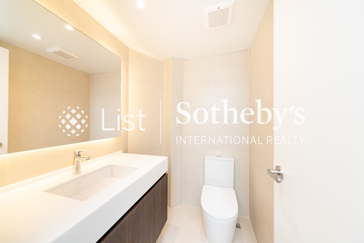 Celestial Garden 詩禮花園 | Guest Powder Room