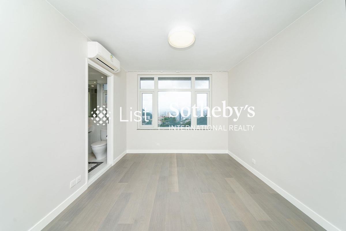 Celestial Garden 詩禮花園 | Second En-suite Bedroom