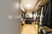 Celestial Garden 詩禮花園 | Walk-in Closet in Master Bedroom 