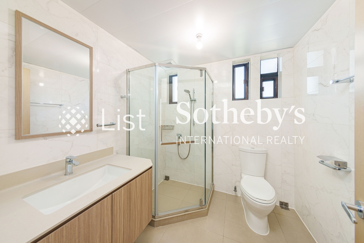 Twin Brook 雙溪 | Third En-suite Bathroom