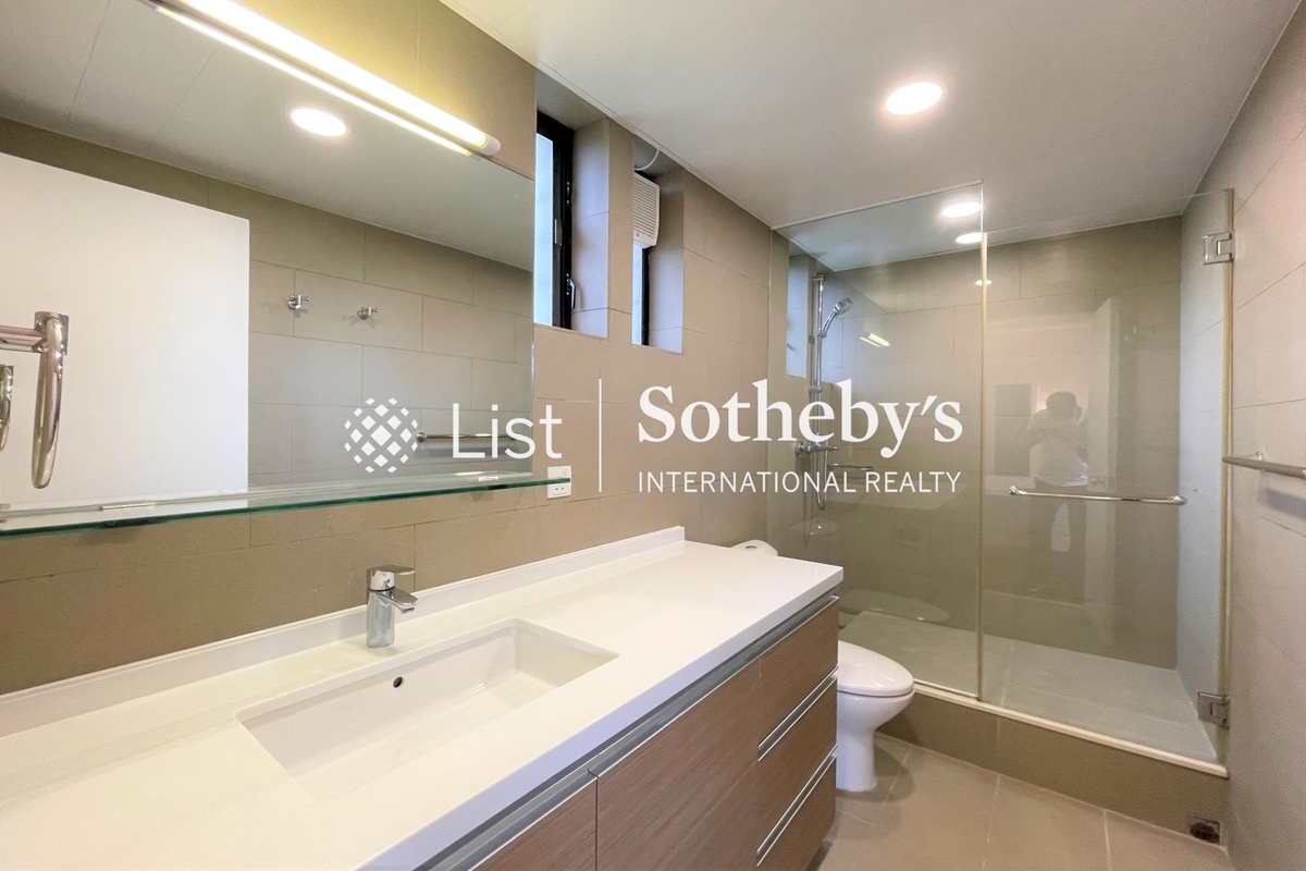 Twin Brook 雙溪 | Master Bathroom