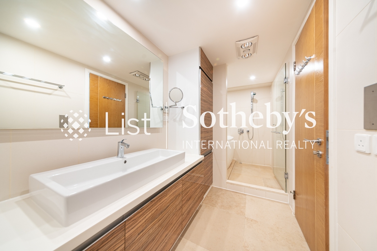 Twin Brook 雙溪 | Master Bathroom