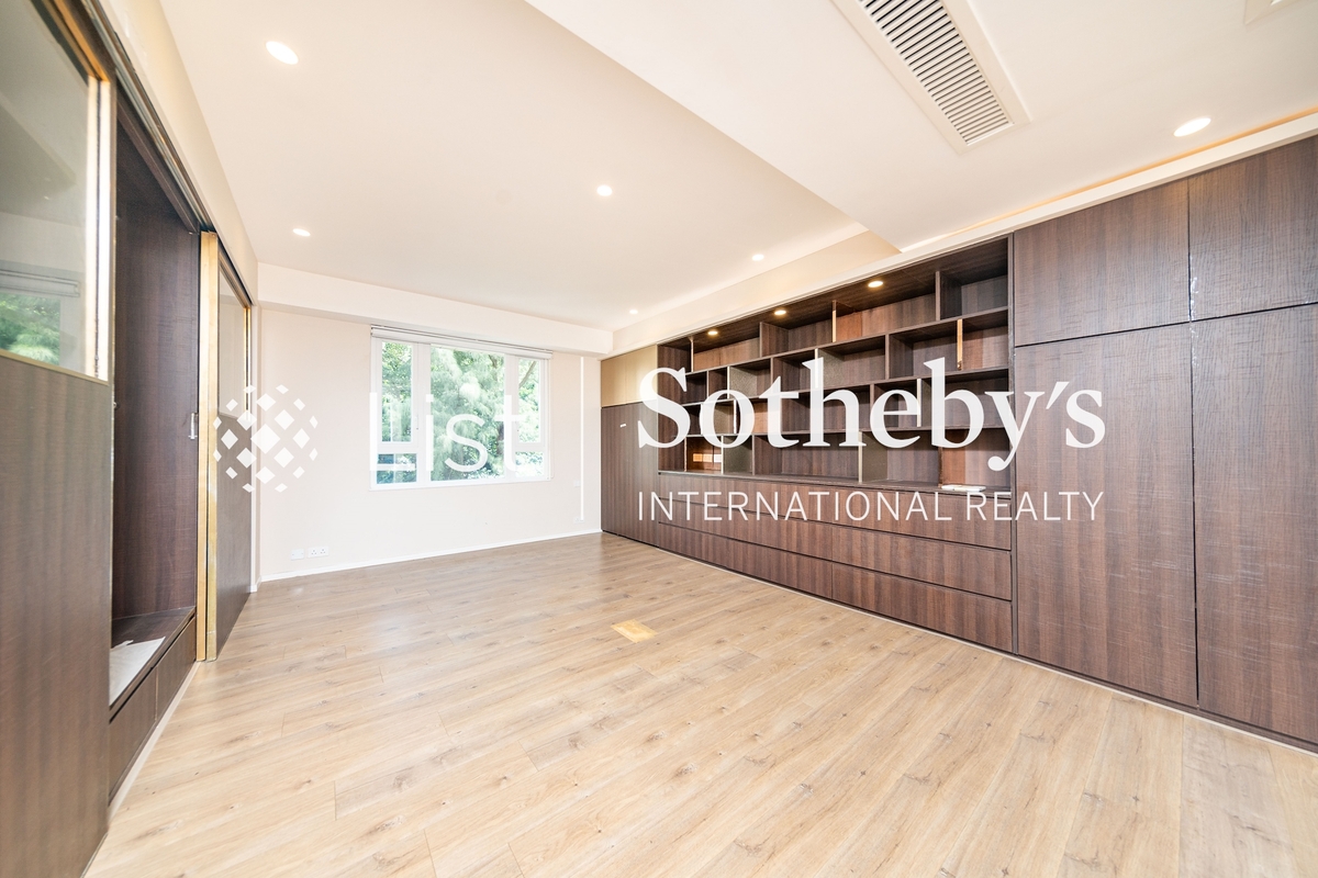 Twin Brook 雙溪 | Study Room at Master Bedroom