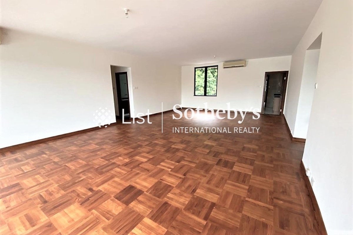 Manhattan Tower 曼赫頓大廈 | Living and Dining Room