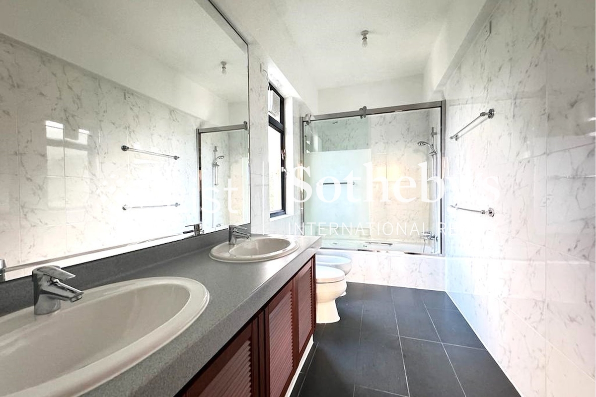Manhattan Tower 曼赫頓大廈 | Master Bathroom