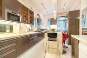 Villa Helvetia 雲濤別墅 | Kitchen