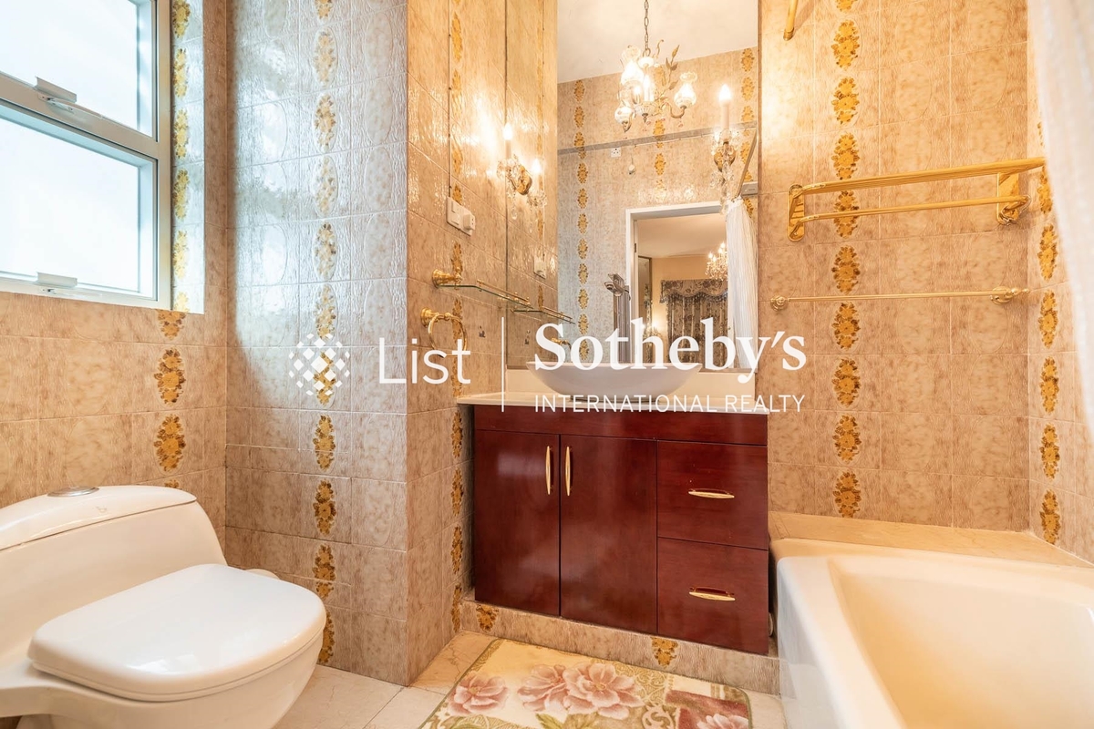 Villa Helvetia 雲濤別墅 | Master Bathroom