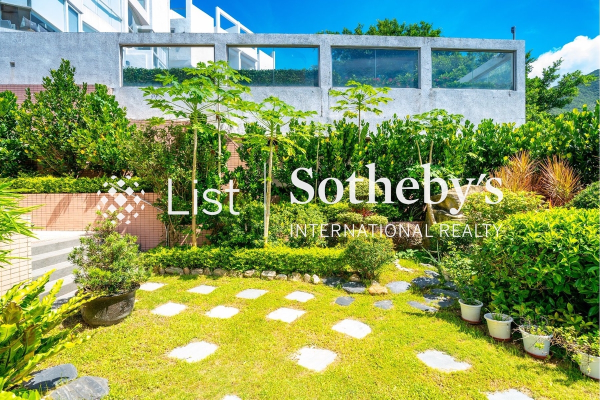 Circle Lodge 環翠園 | Private Garden off Living and Dining Room