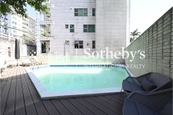 84 Repulse Bay Road 淺水灣道84號 | Communal Swimming Pool