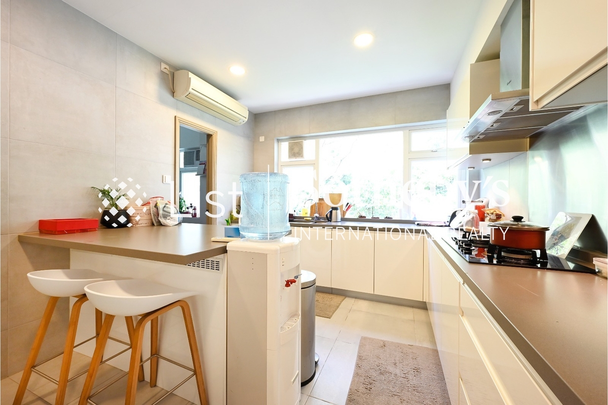 84 Repulse Bay Road 淺水灣道84號 | Kitchen