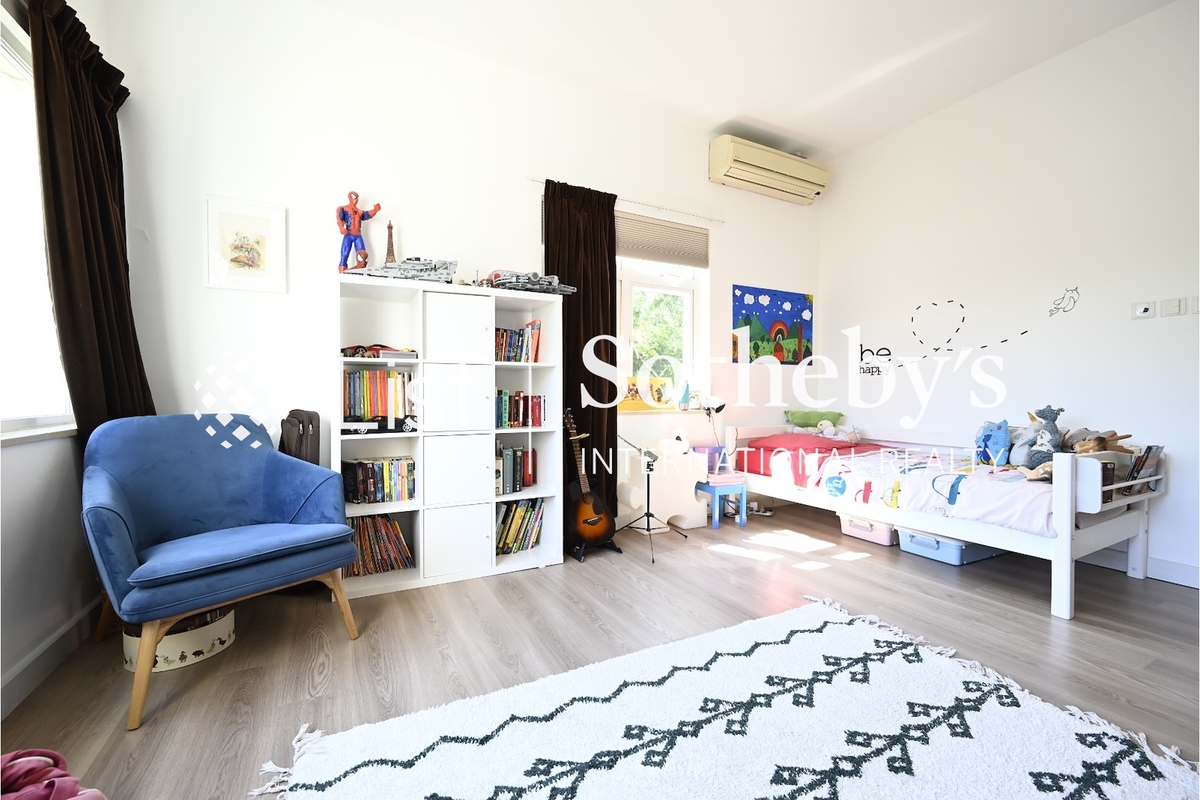 84 Repulse Bay Road 淺水灣道84號 | Fourth En-suite Bedroom