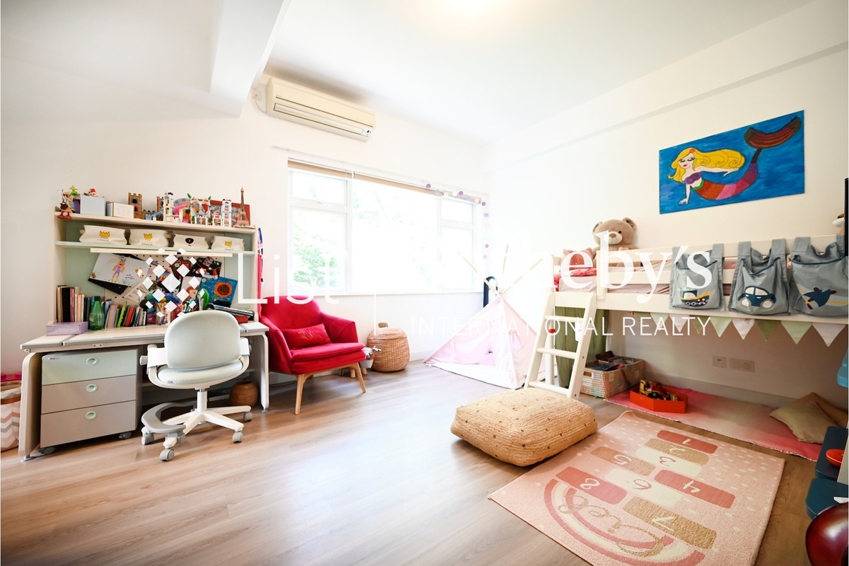 84 Repulse Bay Road 淺水灣道84號 | Third En-suite Bedroom