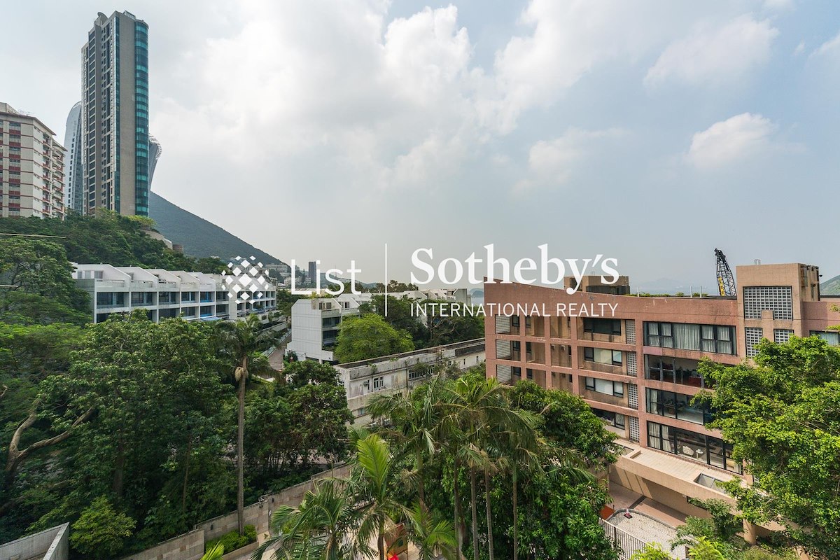 84 Repulse Bay Road 淺水灣道84號 | View from Private Roof Terrace