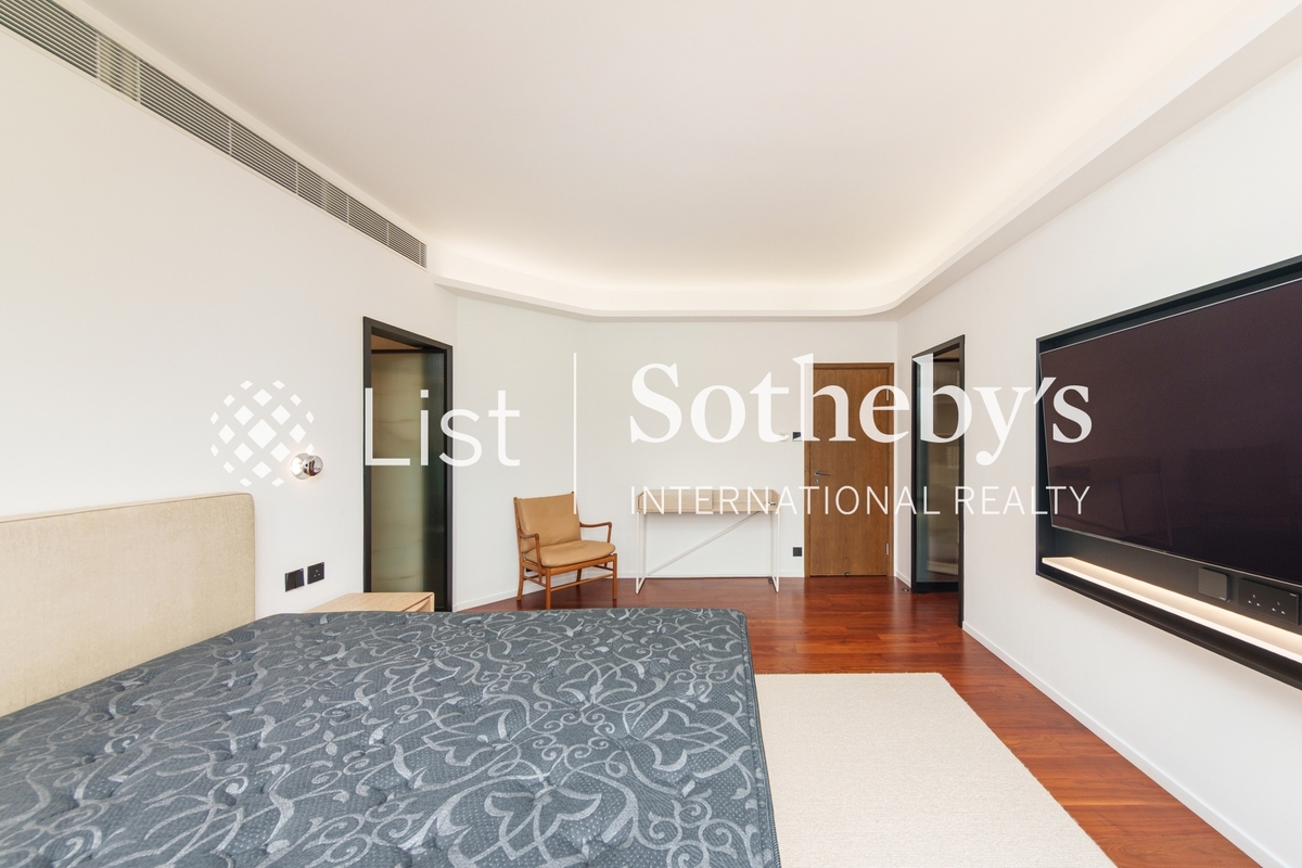 Belleview Place 寶晶苑 | Master Bedroom