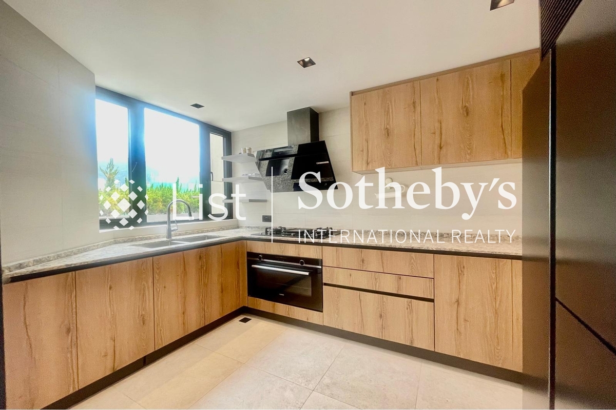 Belleview Place 寶晶苑 | Kitchen