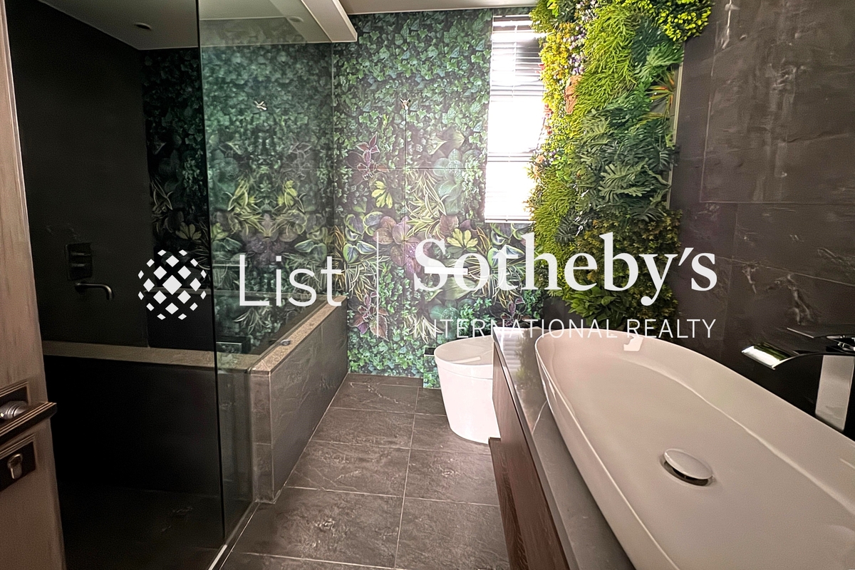 Belleview Place 寶晶苑 | Second En-suite Bathroom