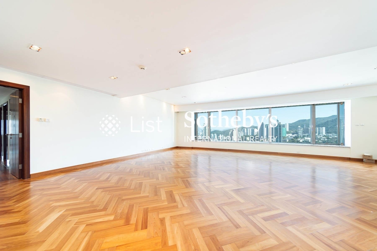 Highcliff 曉廬 | Living and Dining Room