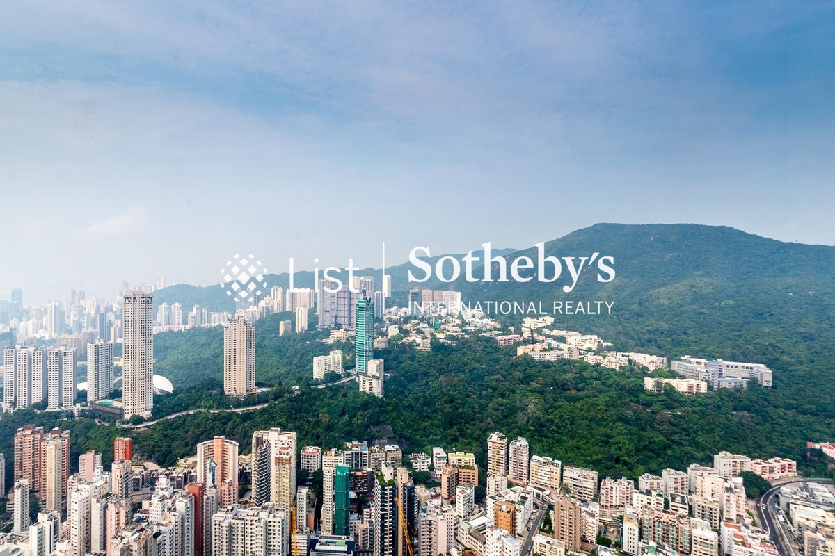 Highcliff 曉廬 | View from Living and Dining Room