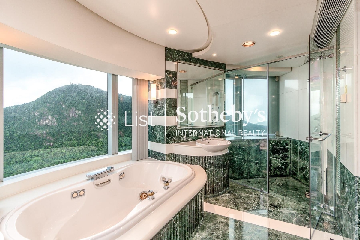 Highcliff 曉廬 | Master Bathroom