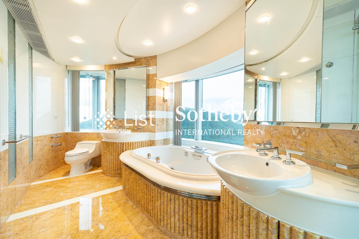 Highcliff 曉廬 | Master Bathroom