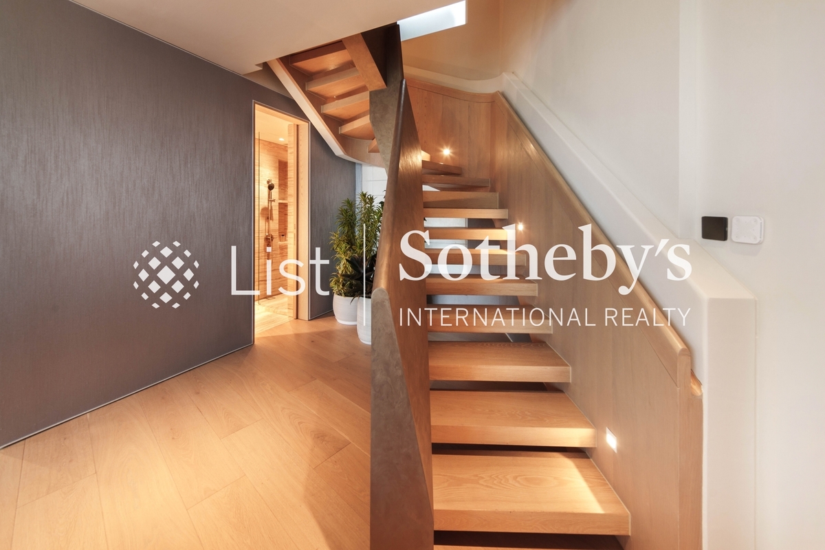 Verano 迎夏 | Internal Staircase