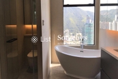 Broadview Villa 樂景園 | Master Bathroom