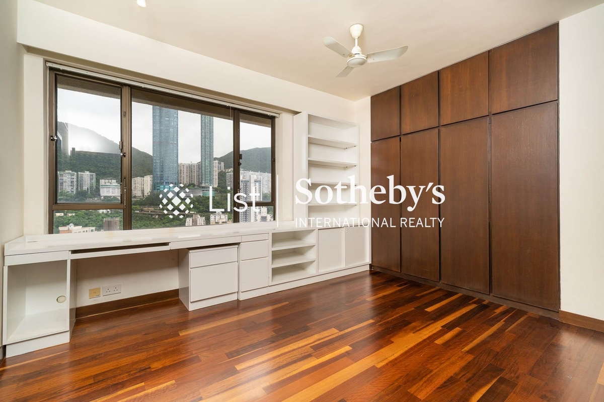 Broadwood Park 柏樂苑 | Second En-suite Bedroom