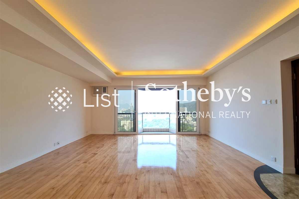 Nicholson Tower 蔚豪苑 | Living and Dining Room