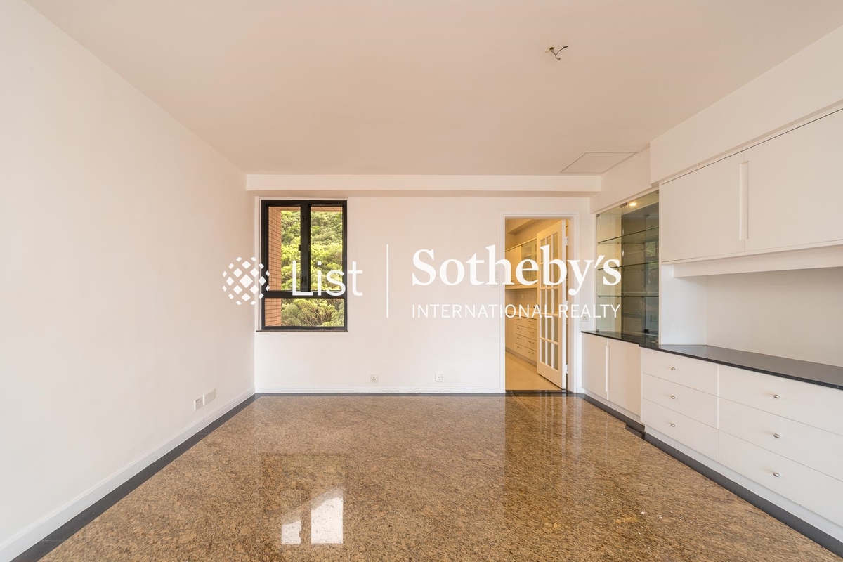 Nicholson Tower 蔚豪苑 | Living and Dining Room