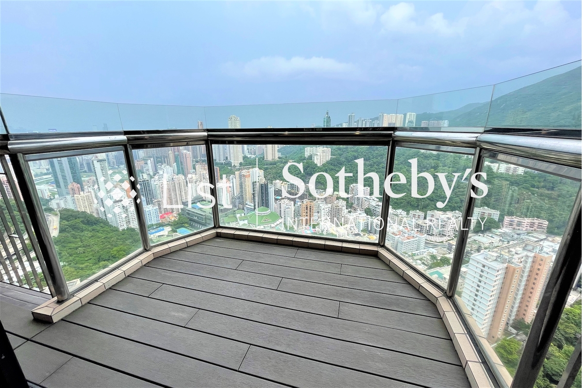 Nicholson Tower 蔚豪苑 | Balcony off Living Room