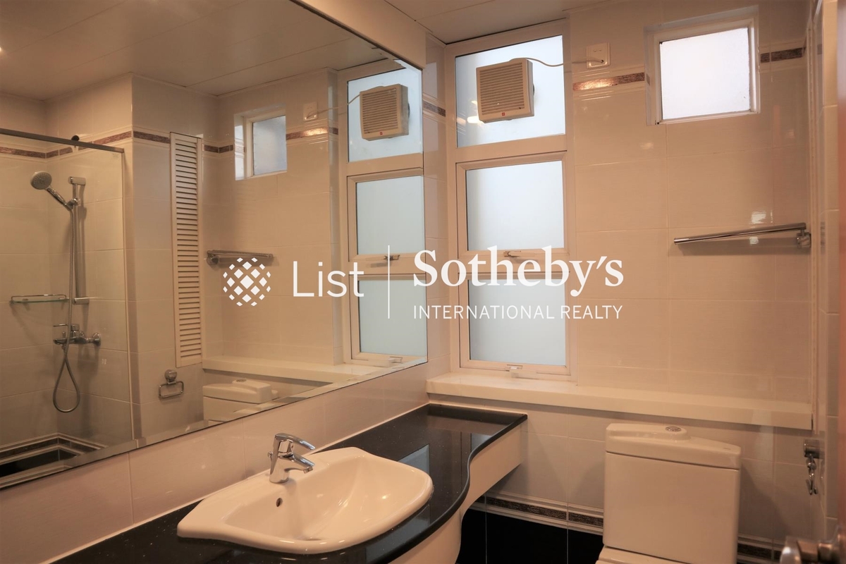 Cavendish Heights 嘉雲臺 | Master Bathroom