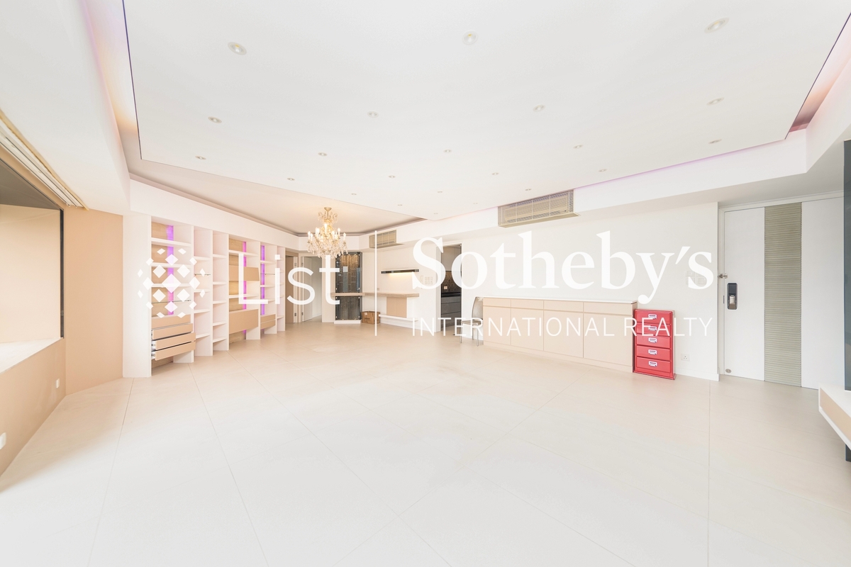 Cavendish Heights 嘉云台 | Living and Dining Room