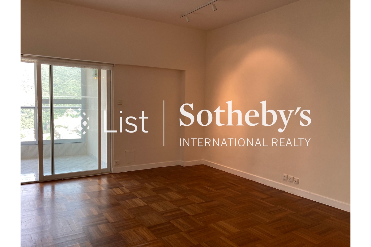 Bellevue Court 碧蕙園 | Living Room