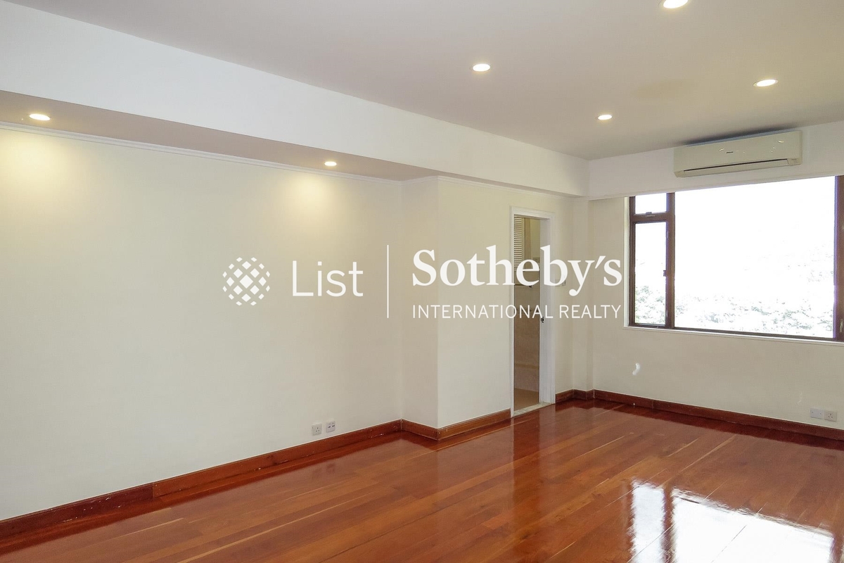 Bellevue Court 碧蕙園 | Master Bedroom