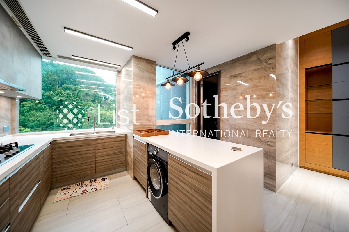 Infinity Infinity | Kitchen