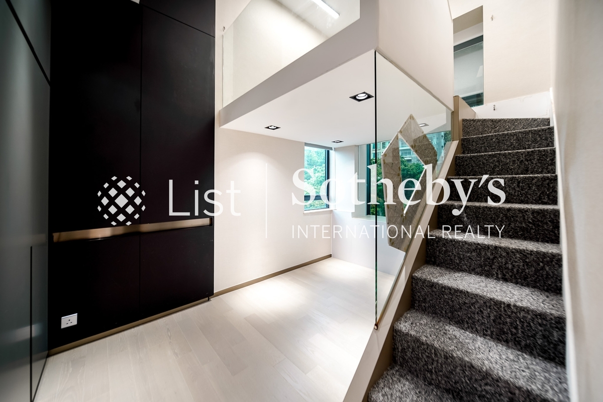 Infinity Infinity | Third Bedroom