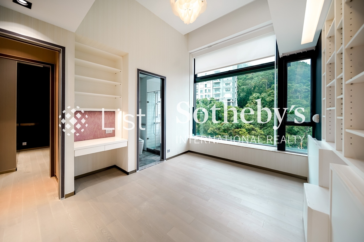 Infinity Infinity | Second En-suite Bedroom