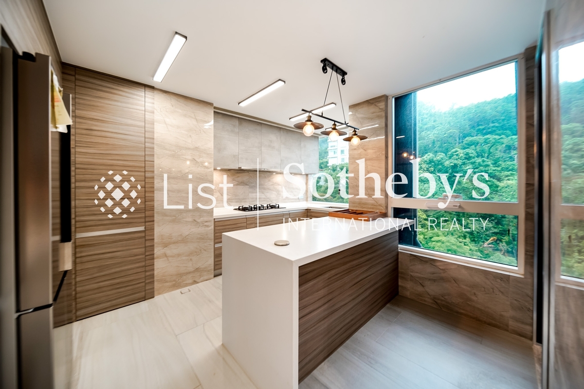Infinity Infinity | Kitchen