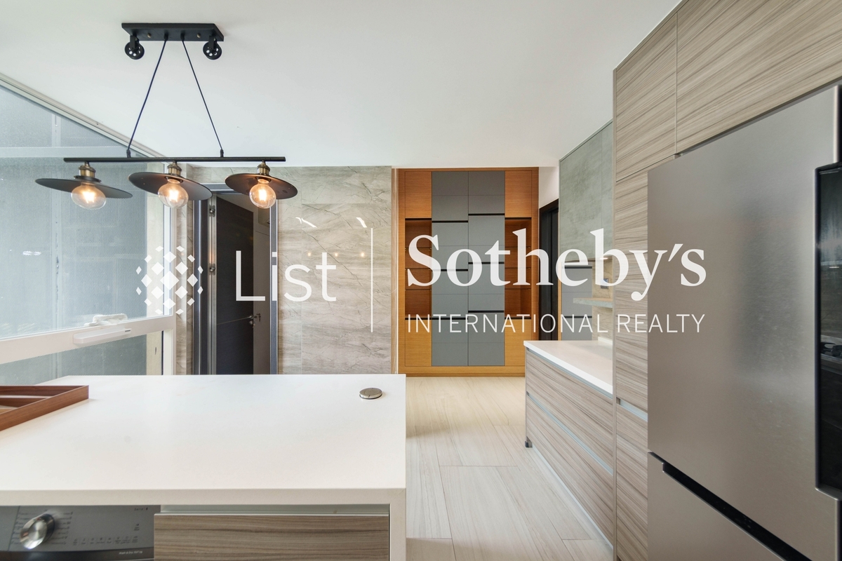 Infinity Infinity | Kitchen
