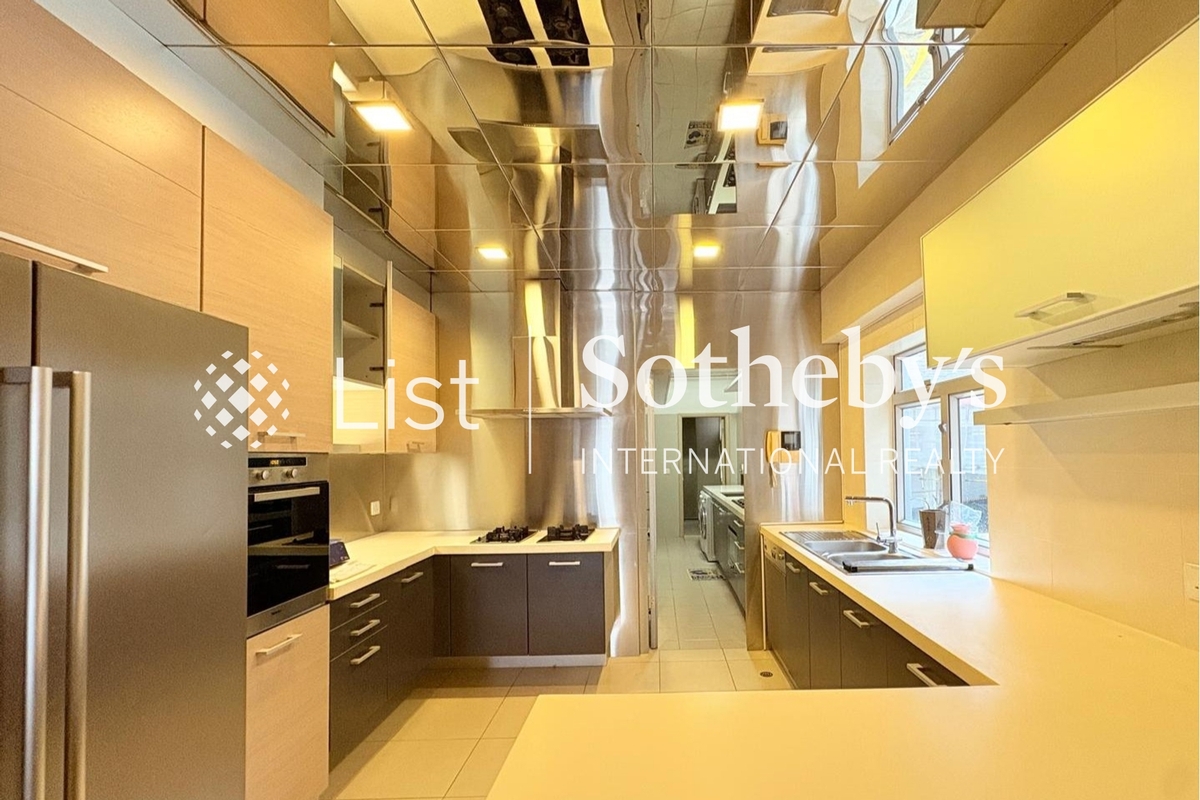 Evergreen Villa 松柏新邨 | Kitchen