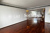 Evergreen Villa 松柏新邨 | Living and Dining Room
