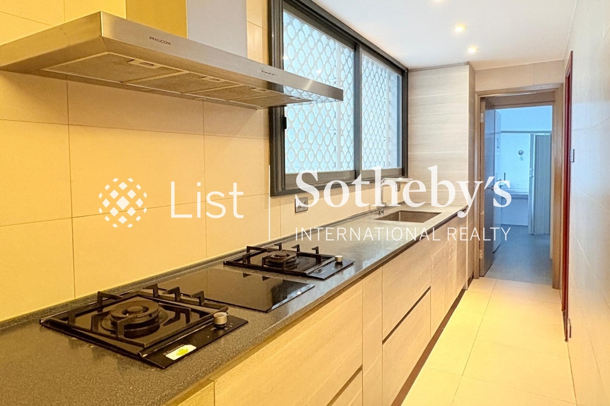 Evergreen Villa 松柏新邨 | Kitchen