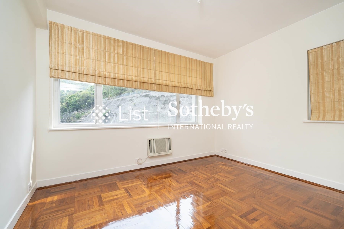 Evergreen Villa 松柏新邨 | Fourth Bedroom